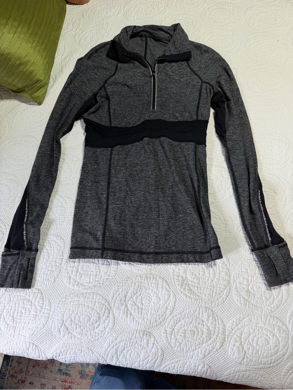lululemon athletica Charcoal Gray & Black Quarter-Zip Pullover